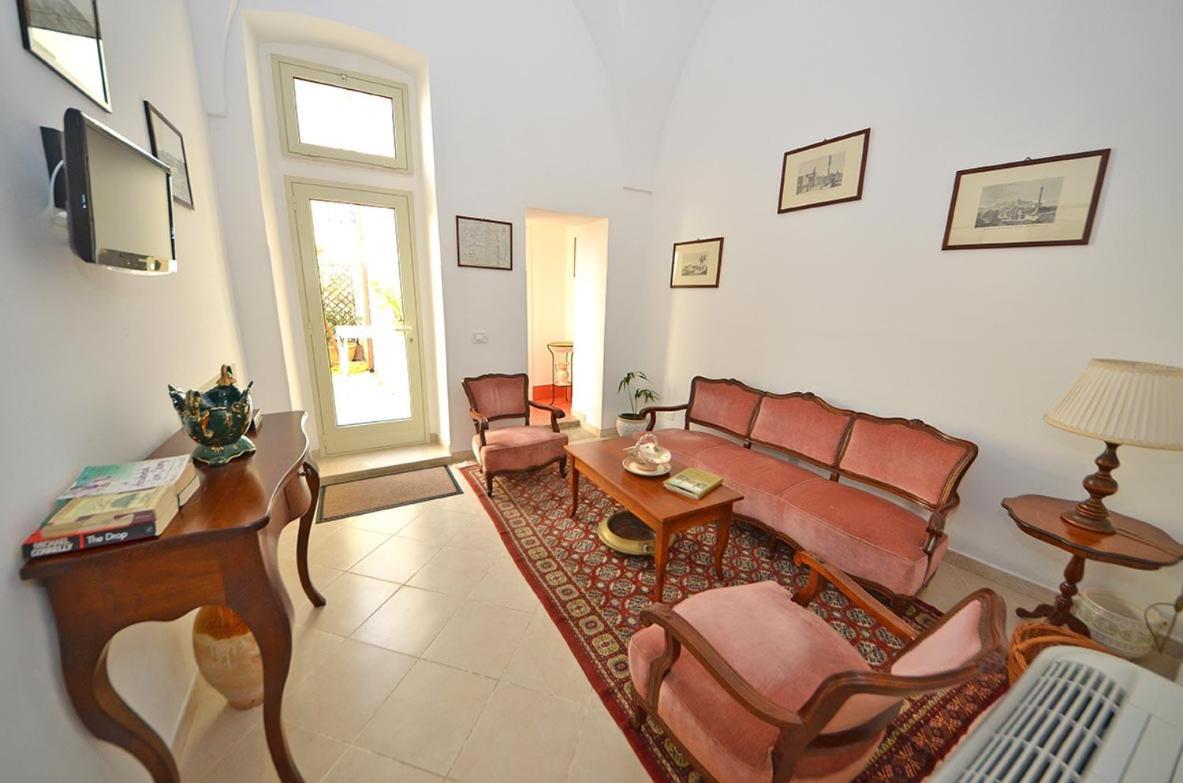 カストリニャーノ・デル・カーポ Casa Branca Bed & Breakfast エクステリア 写真